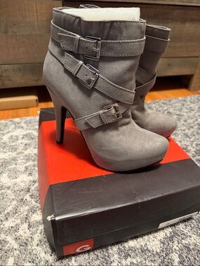 Guess Women's Gray Suede Buckle Ankle Booties